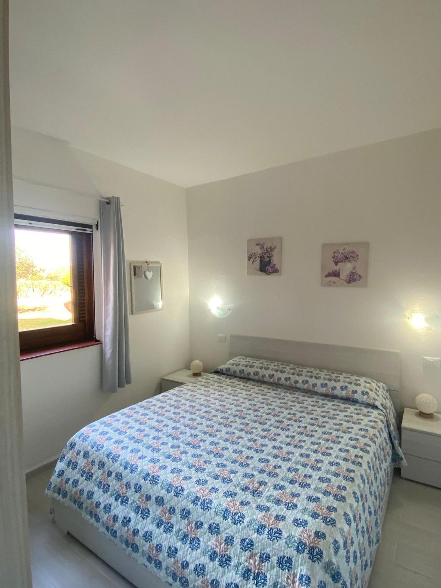 Casa Smeralda: Con Giardino E Vicino Al Mare Punta Molara المظهر الخارجي الصورة
